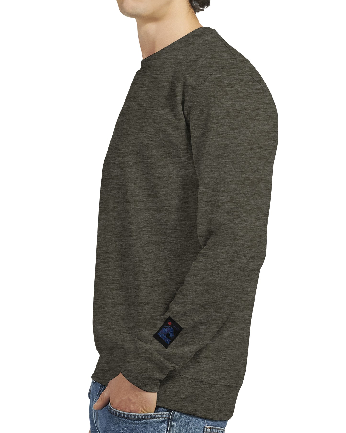 “Versatile Luxury” Embroidered Crewneck Sweatshirt – Unisex
